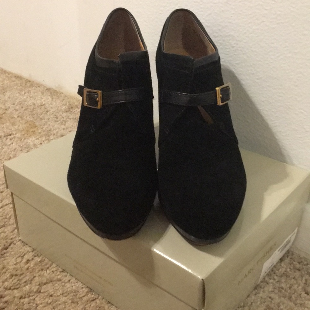 Cute leather ankle booties sabelle